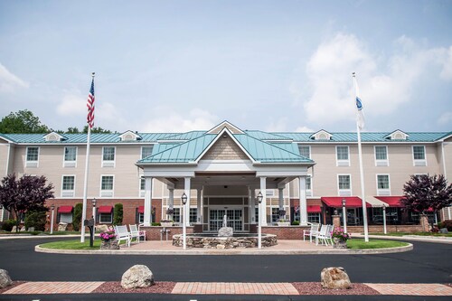 Comfort Inn & Suites Sturbridge - Brimfield