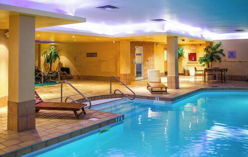 iHOTEL & Conference Center Red Deer