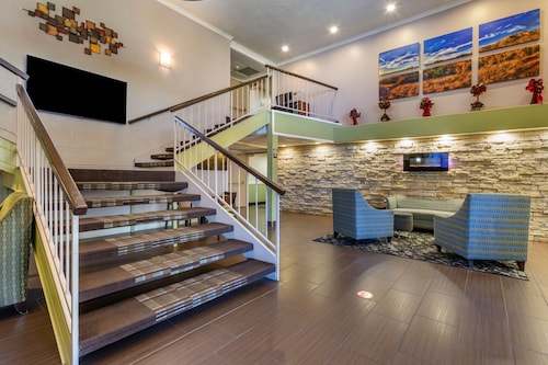 Best Western Airport Albuquerque InnSuites Hotel & Suites