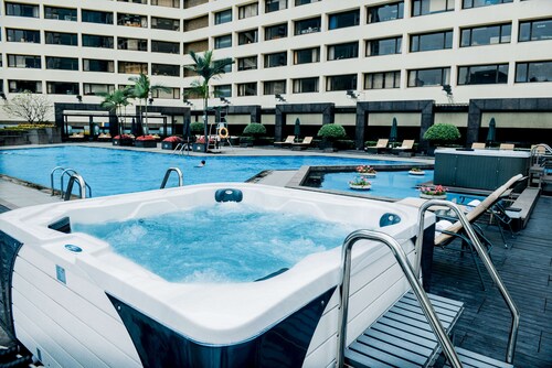 The Garden Hotel Guangzhou - Discover 26 cultural treasures with hotel Golden Tour Guide