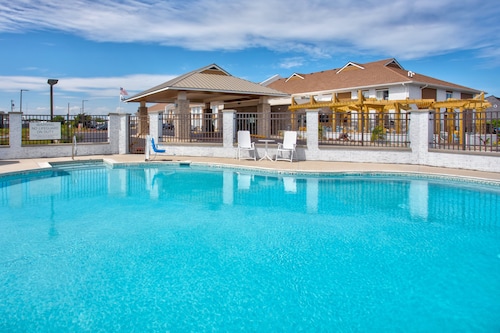 Holiday Inn Express Kitty Hawk Outer Banks by IHG