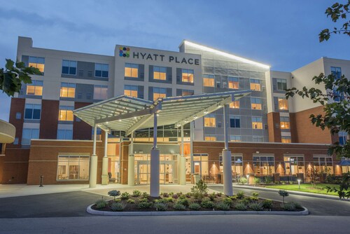 Hyatt Place Cincinnati / Sharonville Convention Center