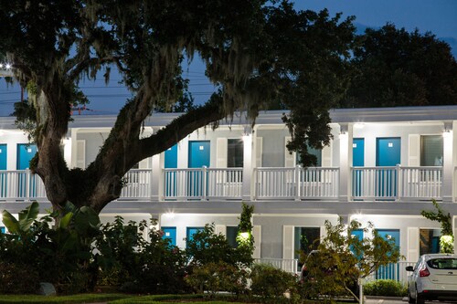 Southern Oaks Inn