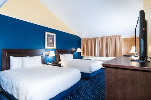 Fireside Inn & Suites Waterville