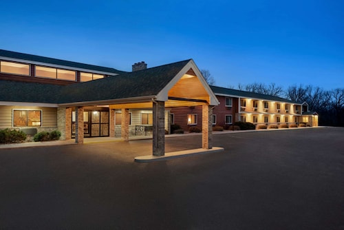 AmericInn by Wyndham Detroit Lakes