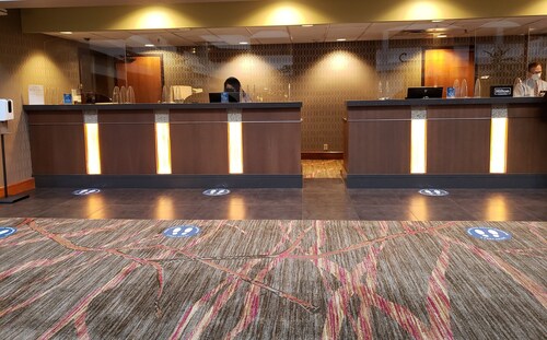 DoubleTree Suites by Hilton Seattle Airport - Southcenter