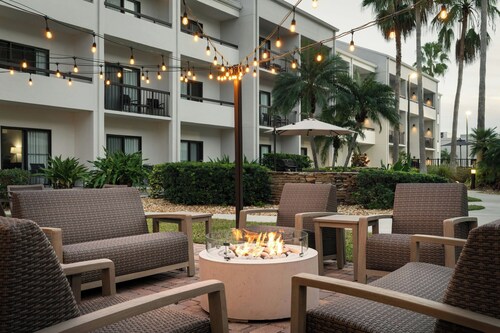 Courtyard Melbourne West