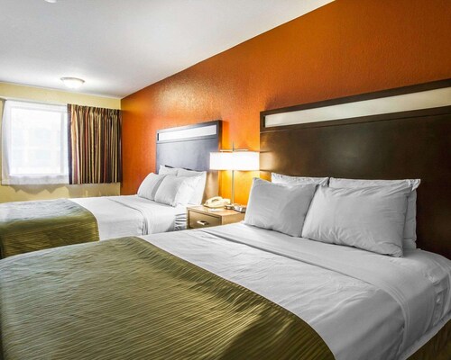 Quality Inn Holbrook near Petrified Forest