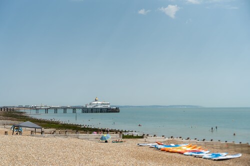 The Lansdowne, Eastbourne