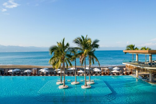 Marriott Puerto Vallarta Resort & Spa