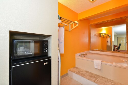 Americas Best Value Inn Brookhaven