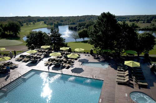 Grand Geneva Resort & Spa