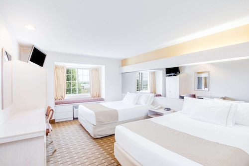 SureStay Hotel by Best Western Christiansburg Blacksburg