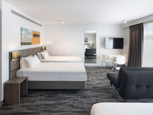 Mercure Sydney Blacktown