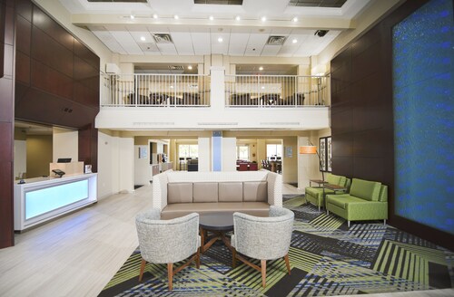 Holiday Inn Express Hotel & Stes Port Clinton-Catawba Island, an IHG Hotel