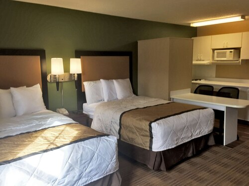 Extended Stay America Suites Toledo Holland