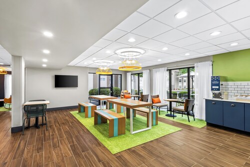 Spark by Hilton Alpharetta Roswell