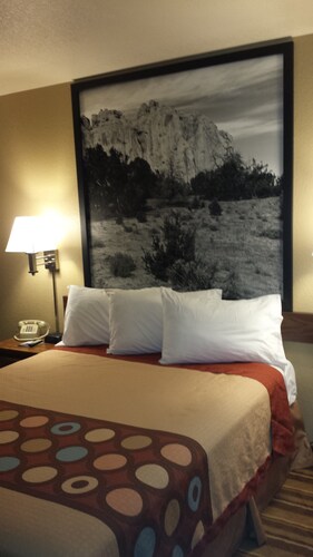 Super 8 by Wyndham Las Cruces/White Sands Area