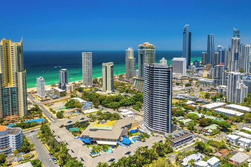 Paradise Resort Gold Coast