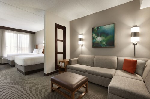 Hyatt Place Nashville Airport