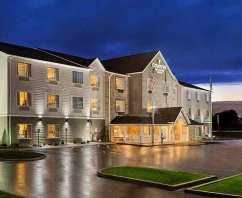 Country Inn & Suites by Radisson, Hiram, GA