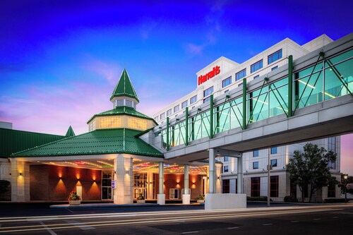 Harrah's Joliet Casino & Hotel - A Caesars Rewards Destination