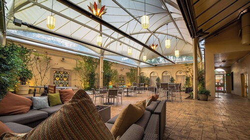 Hotel De Anza