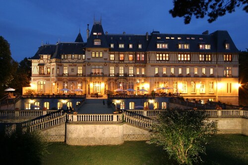 Hôtel Château de Montvillargenne