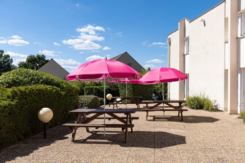 ibis Autun
