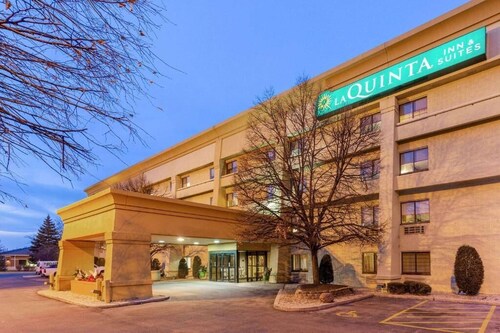 La Quinta Inn & Suites by Wyndham Chicago Tinley Park