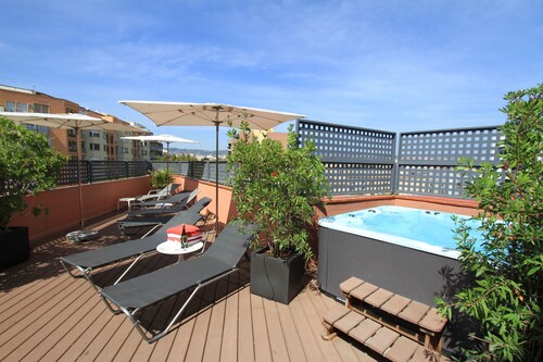 Hotel Garbi Millenni