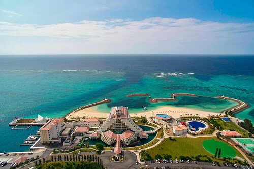 Sheraton OKINAWA SUNMARINA RESORT