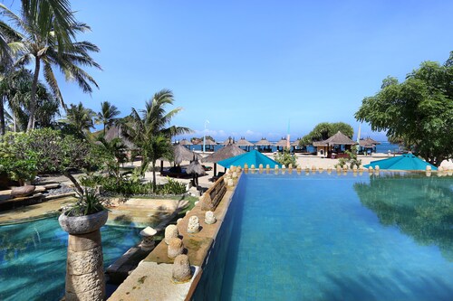 Novotel Lombok Resort and Villas