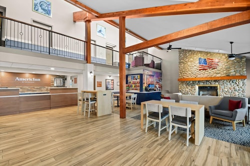 AmericInn by Wyndham Virginia