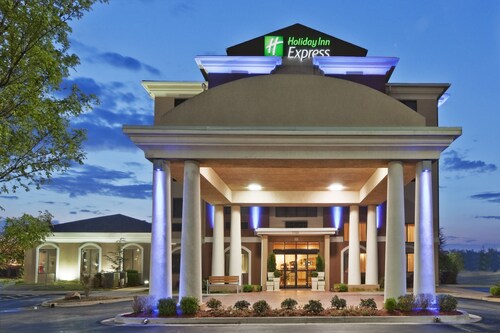 Holiday Inn Express & Suites Midwest, an IHG Hotel