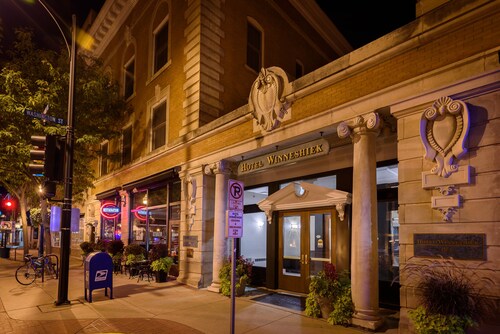 Hotel Winneshiek