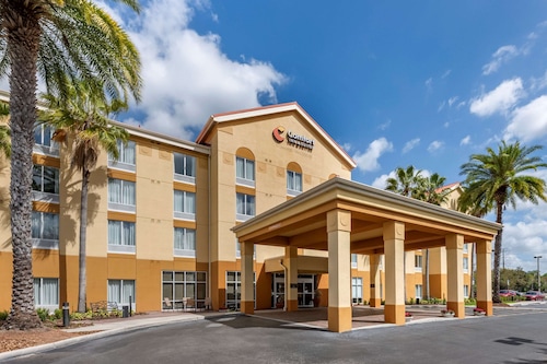 Comfort Inn & Suites Orlando North