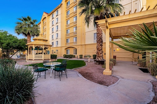 La Quinta Inn & Suites by Wyndham Mesa Superstition Springs