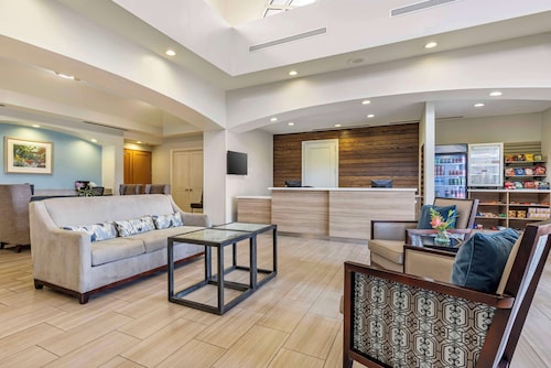 Best Western Plus Palm Desert Resort