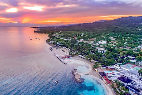 Decameron Club Caribbean Runaway Bay, Ramada All-Inclusive Resort