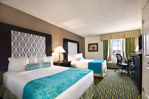 Wyndham Garden Wichita Downtown