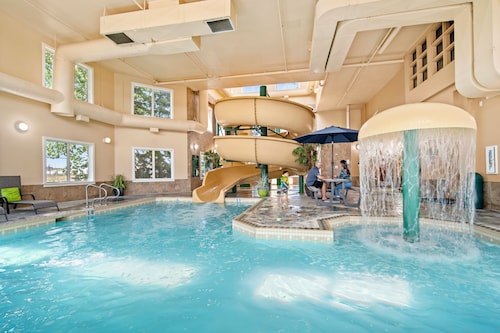 Wingate by Wyndham - Edmonton West