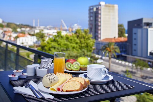 Luna Esperança Centro Hotel