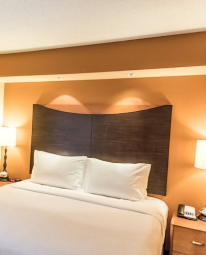 Fairfield Inn and Suites by Marriott Muskegon Norton Shores