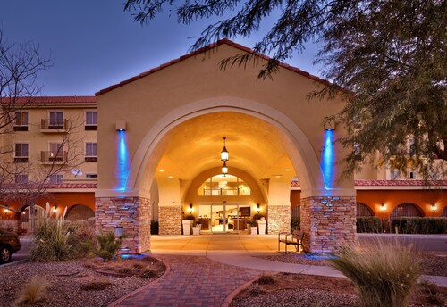 Holiday Inn Express Hotel & Suites Mesquite, an IHG Hotel