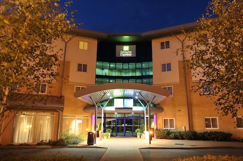 Holiday Inn Express Southampton M27 Jct7, an IHG Hotel