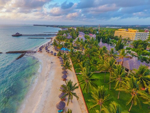 White Sands Resort & Conference Centre