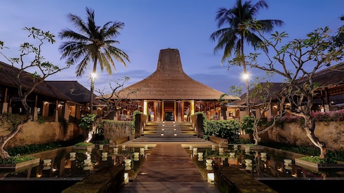 Maya Ubud Resort and Spa