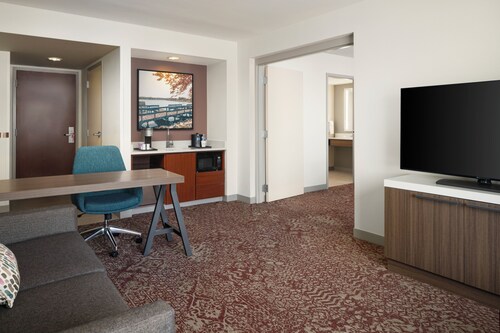 Hilton Garden Inn Virginia Beach Town Center