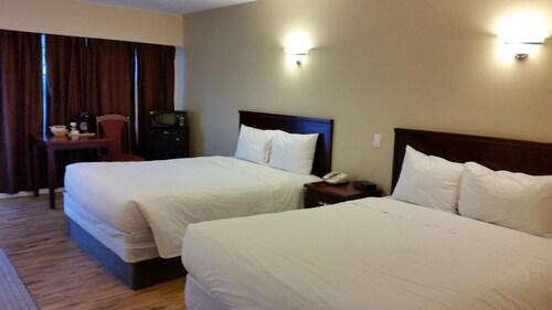 Comox Valley Inn & Suites